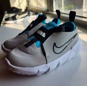 Nike-Flex Runner 2 Slip-On Sneaker - Kids